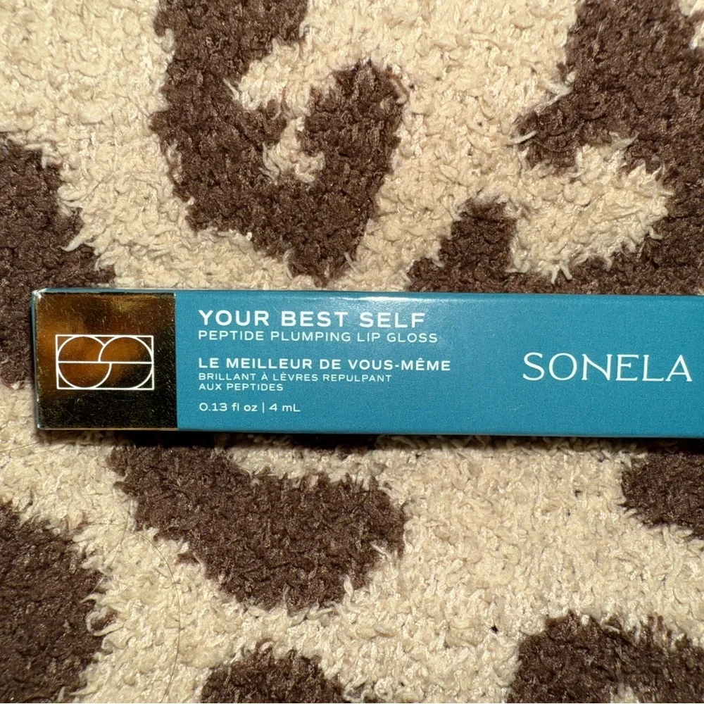 NIB Sonela Your Best Self Peptide Plumping Lip Gloss - Brick - Bold Moves